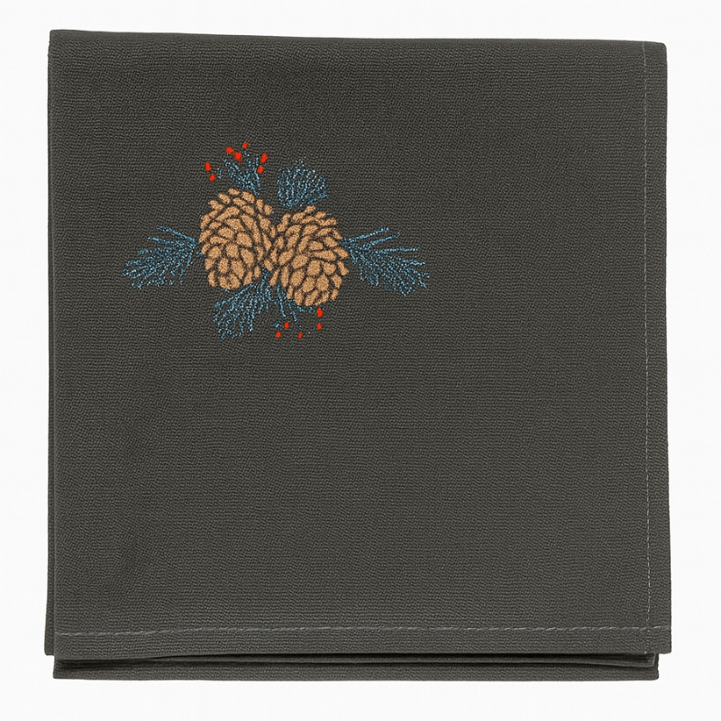 Ilisah Wreath Motif Christmas Placemats, 4pcs