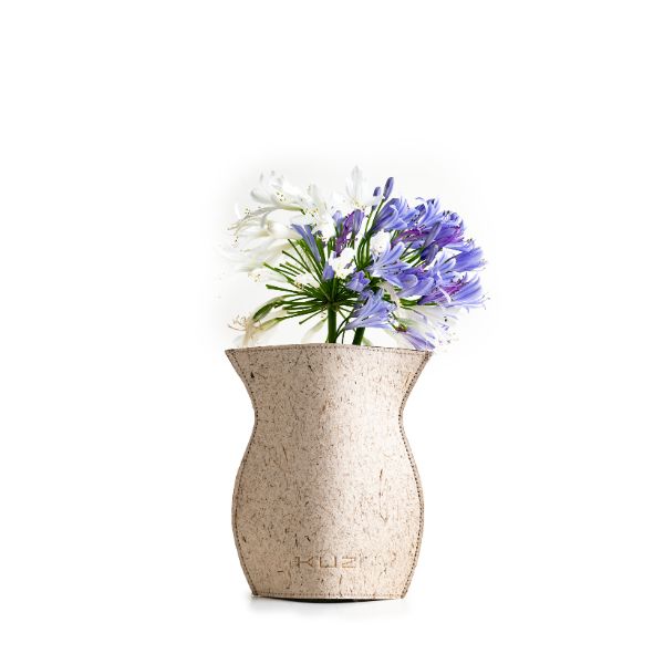 Kuzi Maji Vase Paper
